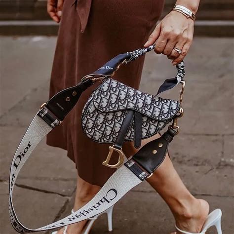 dior bag saddle pouch|Dior saddle bag street style.